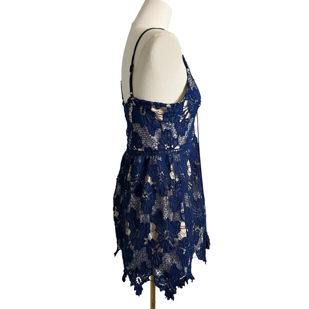 Parisian Lace Fit & Flare Dress Womens 10 Petite Blue Floral Party Cocktail - Picture 10 of 12